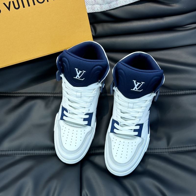 l**is V*t*n sneakers
